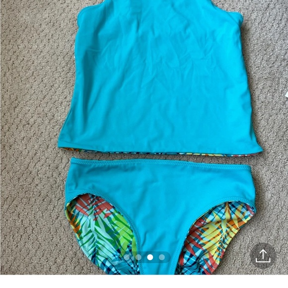Reversible tankini - Picture 3 of 4